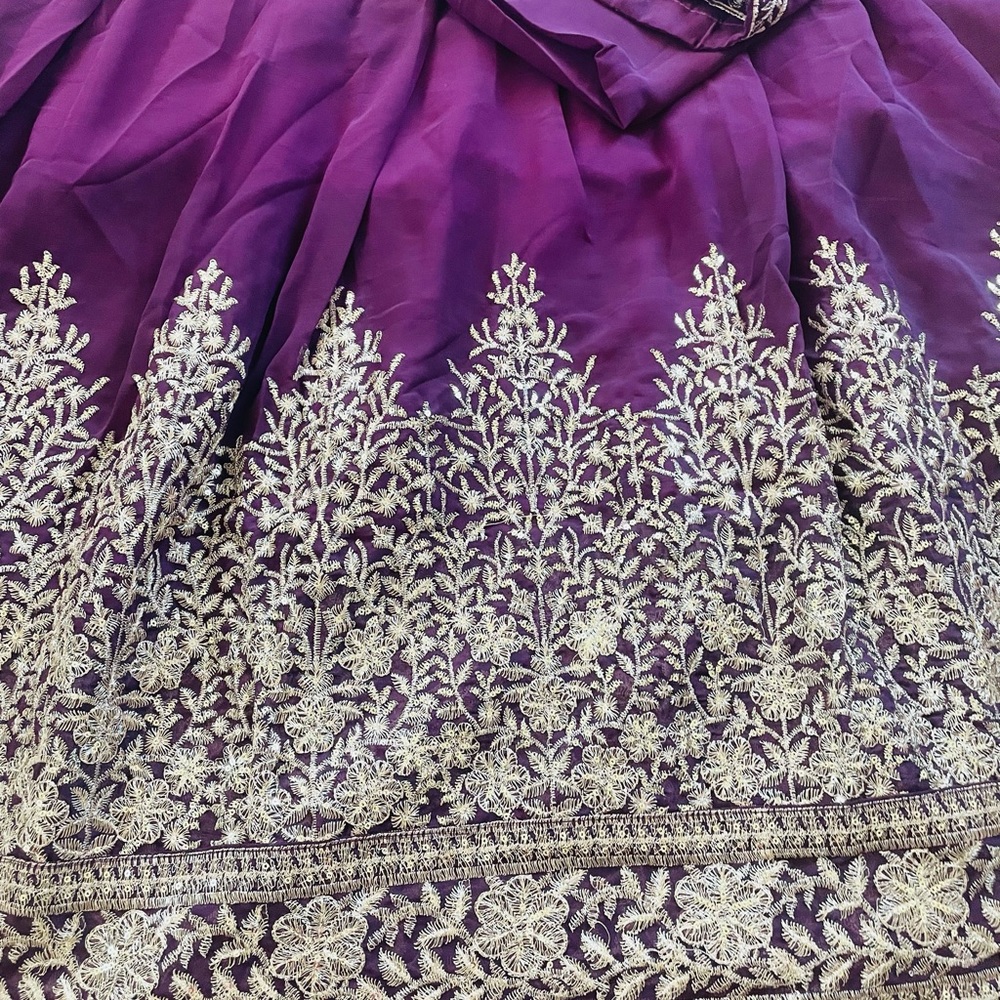 Anarkali Salwar - Picture 8 of 10